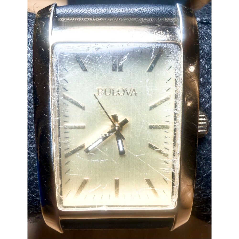 Vintage Bulova 97A112 Quartz Tank Watch – Ref C9343083